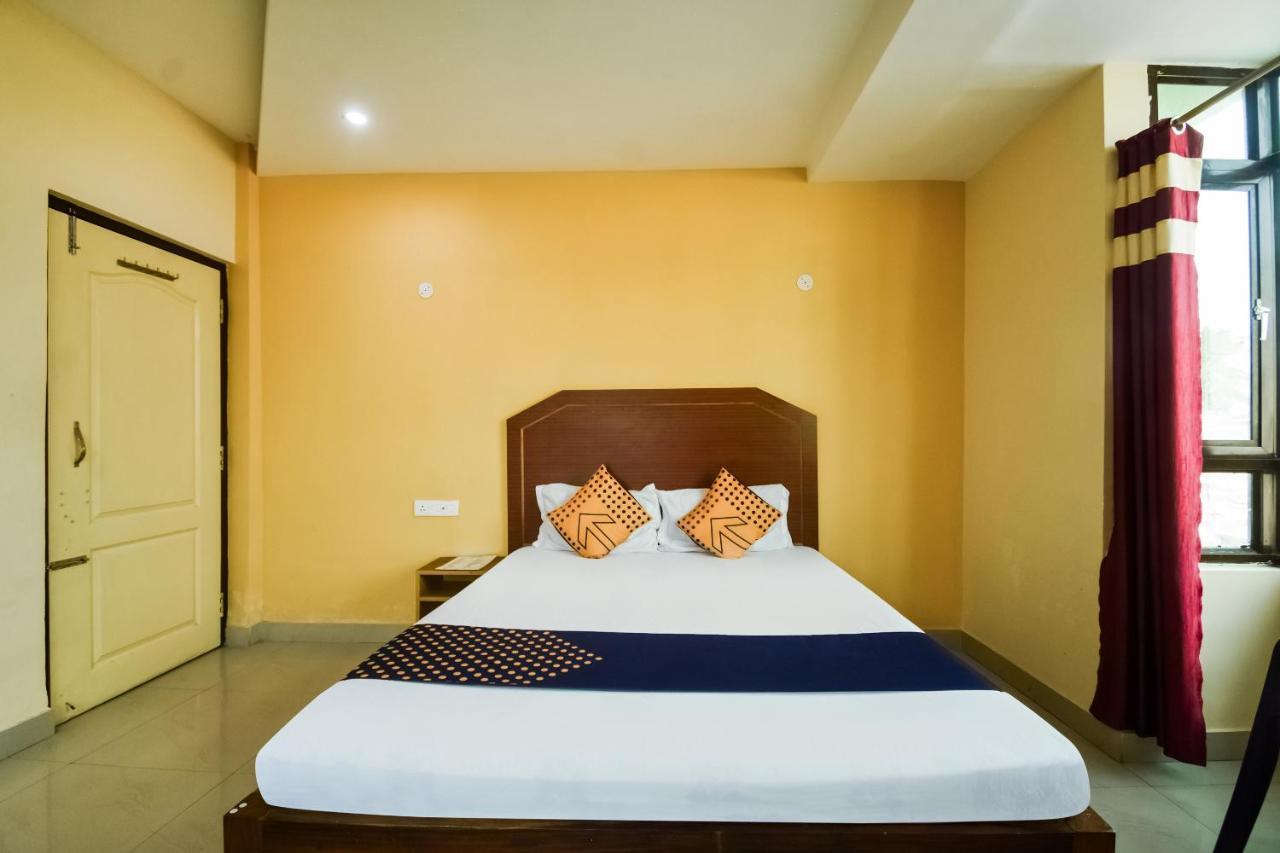 Spot On 74793 Hotel Sai Sudha Puri Exterior photo
